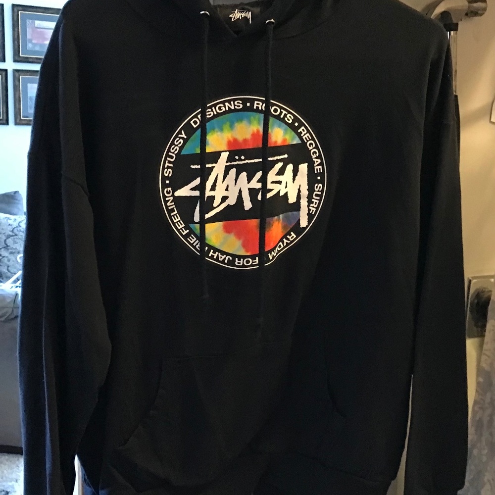 Like new Black Stussy Hooded sweatshirt unisex size Medium